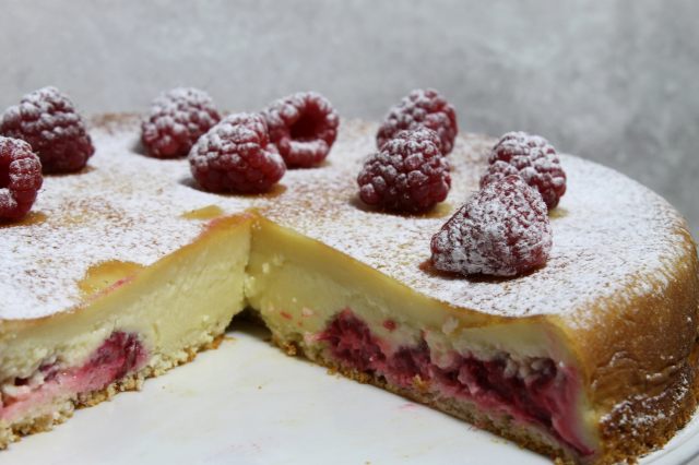 Recette de Pâtes de fruit framboise et choco-framboise par École De Cuisine  Alain Ducasse - Académie du Goût