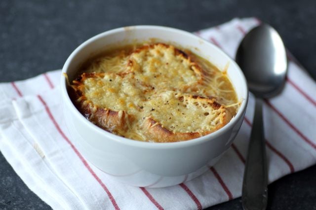 Râpe à spaetzle  Académie du Gourmet