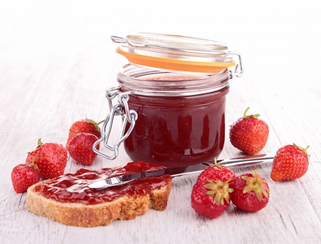 Recette de Confiture de lait par Alain Ducasse - Académie du Goût