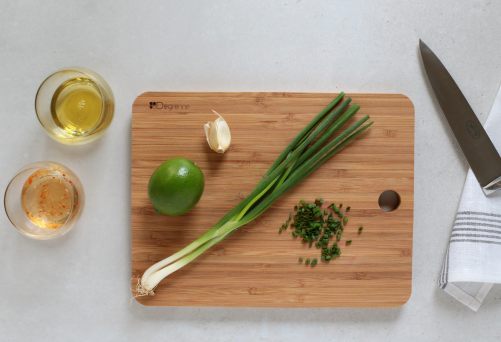 Riz thaï aux petits légumes et crevettes sautées - Recette Ptitchef