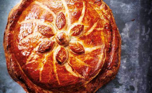 Tourte De Canard Foie Gras à La Roannaise