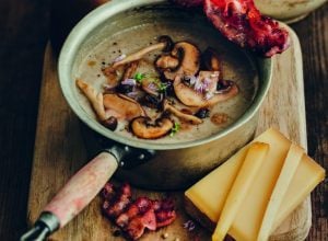 recette de velouté de champignons au lard et au comté